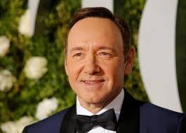metooケビン・スペイシー、ゲイセクハラ関係者が次々変死