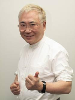 左翼アカ虫尾緑が高須克弥を侮辱し炎上