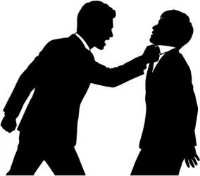 クリニック パワハラ上司の不倫の噂を利用して合法的に復讐したい