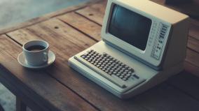 クリニック Windows 11 HomeでMS-DOS 6.2を使いたい