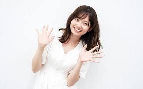 田中瞳アナ、逆さ吊り大開脚でパン線丸見え