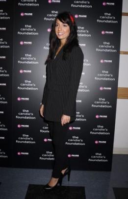 米女優ファラ・アブラハムがカンヌで股間露出し話題