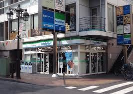 立川のファミリーマート店内で流血騒動、画像流出（閲覧注意）