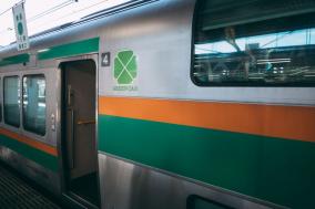 新幹線のグリーン車が最大50％割引になるサービス