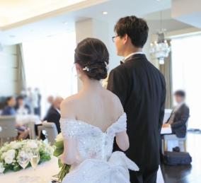 土日の小遣い稼ぎとして意外と狙い目な結婚式代理出席バイト