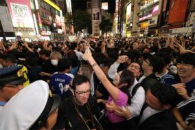 W杯渋谷狂乱・痴漢現場がYahoo!トップに映し出される