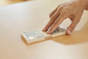 金融ブラックだけど金融庁認可の消費者金融から100万円を借りられた話
