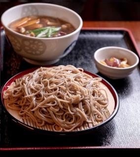 【補足】激安でランチを食べられる場所