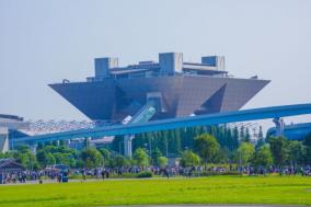 2025年の夏コミ情報 ～参加するコスプレイヤー・漫画家・芸能人など～