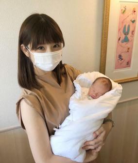 第三子を出産した小倉優子のインスタが怖いと話題
