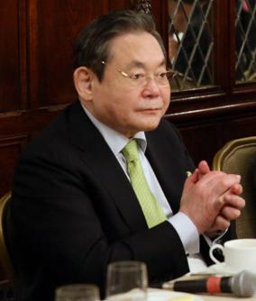 サムスンイ・ゴンヒ会長のセックス盗撮動画流出