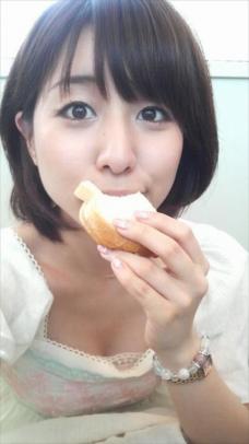 (女子アナ) 田中みな実という変態女wwwwwwww　【15枚】