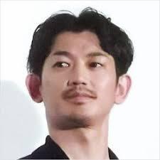 瑛太、吉田鋼太郎に紹介された女優志望のオンナを持ち帰り