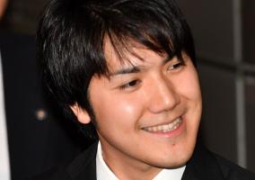 小室圭、看板のないマッサージ店に月2通い撮られる