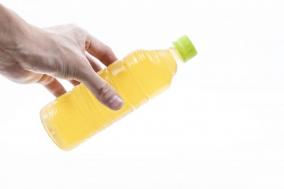 他人からもらった飲み物は危険？ 見た目では分からない異物混入に注意