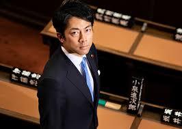 セクシー小泉進次郎環境大臣、ノドグロ話ばかりで記者に怒られる
