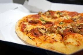 ピザハットのピザを激安にできるキャンペーン