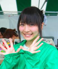 「愛の葉Girls」大本萌景さん、自殺遺族が運営を提訴