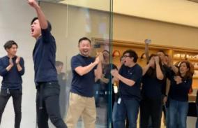 Apple渋谷・新装開店の儀式が話題（動画）