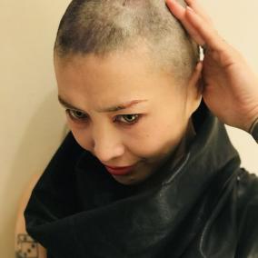 メンヘラ鬼束ちひろがバリカン坊主に