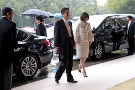 即位礼正殿の儀・安倍昭恵の生足ミニスカがヤバイと話題