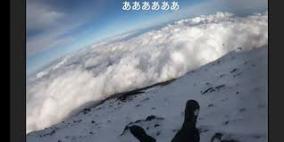 ニコ生主配信中に富士山から滑落、行方不明