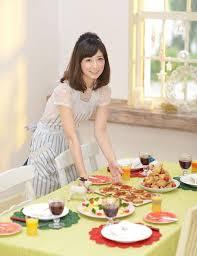 小倉優子、まな板が汚すぎると炎上