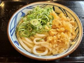 丸亀製麺の釜揚げうどんの日を利用してかけうどんを半額以下で食べる方法