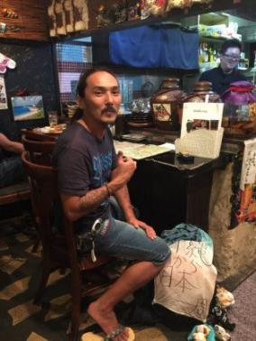 桑名正博のニセ息子が全国で金銭トラブル