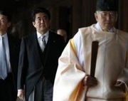 春香クリスティーン「靖国神社はヒトラーの墓と同じ」発言でブログ炎上