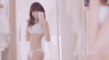 小嶋陽菜が男に自画撮りを送信、絶対ラブホでパコると予想ｗｗｗ【20枚】