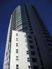 300px-Atlastower-nishishinjyuku1.jpg