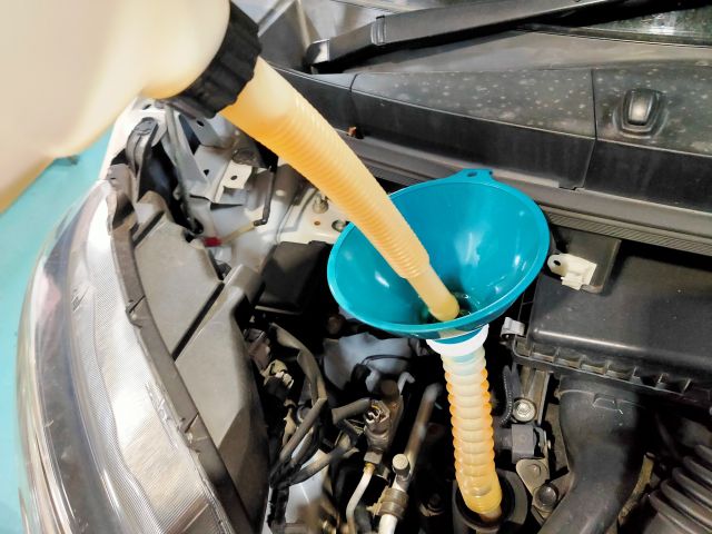 自動車のオイル交換