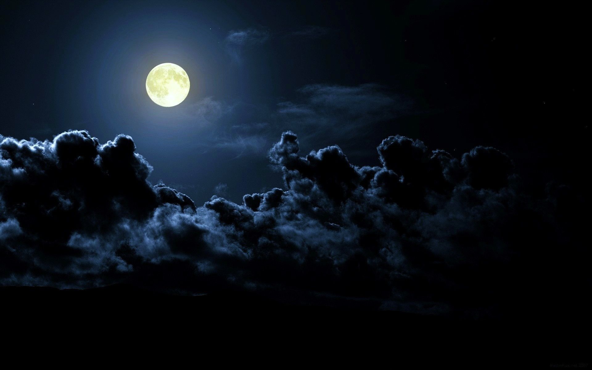 闇夜の月