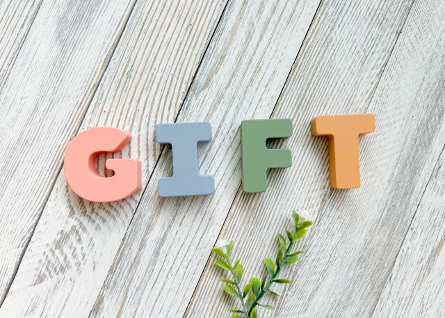 GIFTの文字