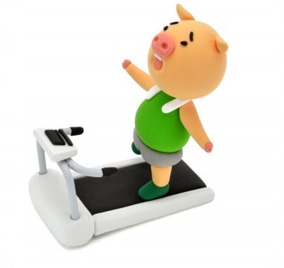 ルールランナーで運動する豚の粘土人形