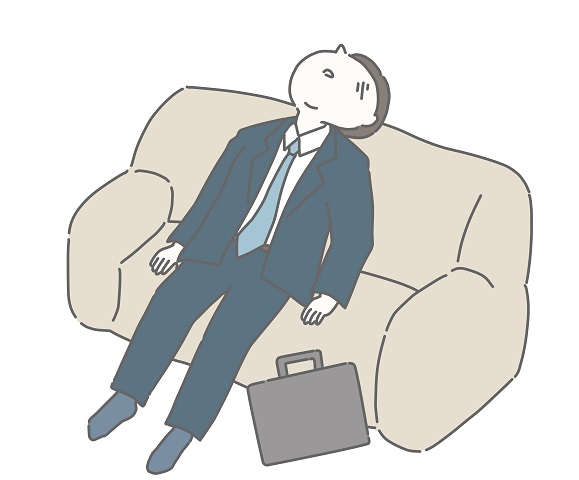 そふぁーでぐったりするサラリーマン