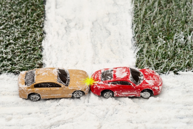 雪道のスリップ事故