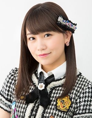 AKB48のメンバー小嶋真子